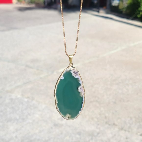 Green Agate Pendant - Picture 2 of 4